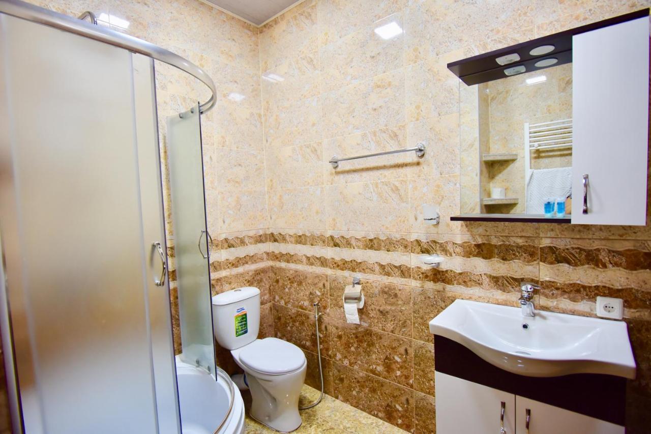 Hotel Blue Ridge Тбілісі Екстер'єр фото