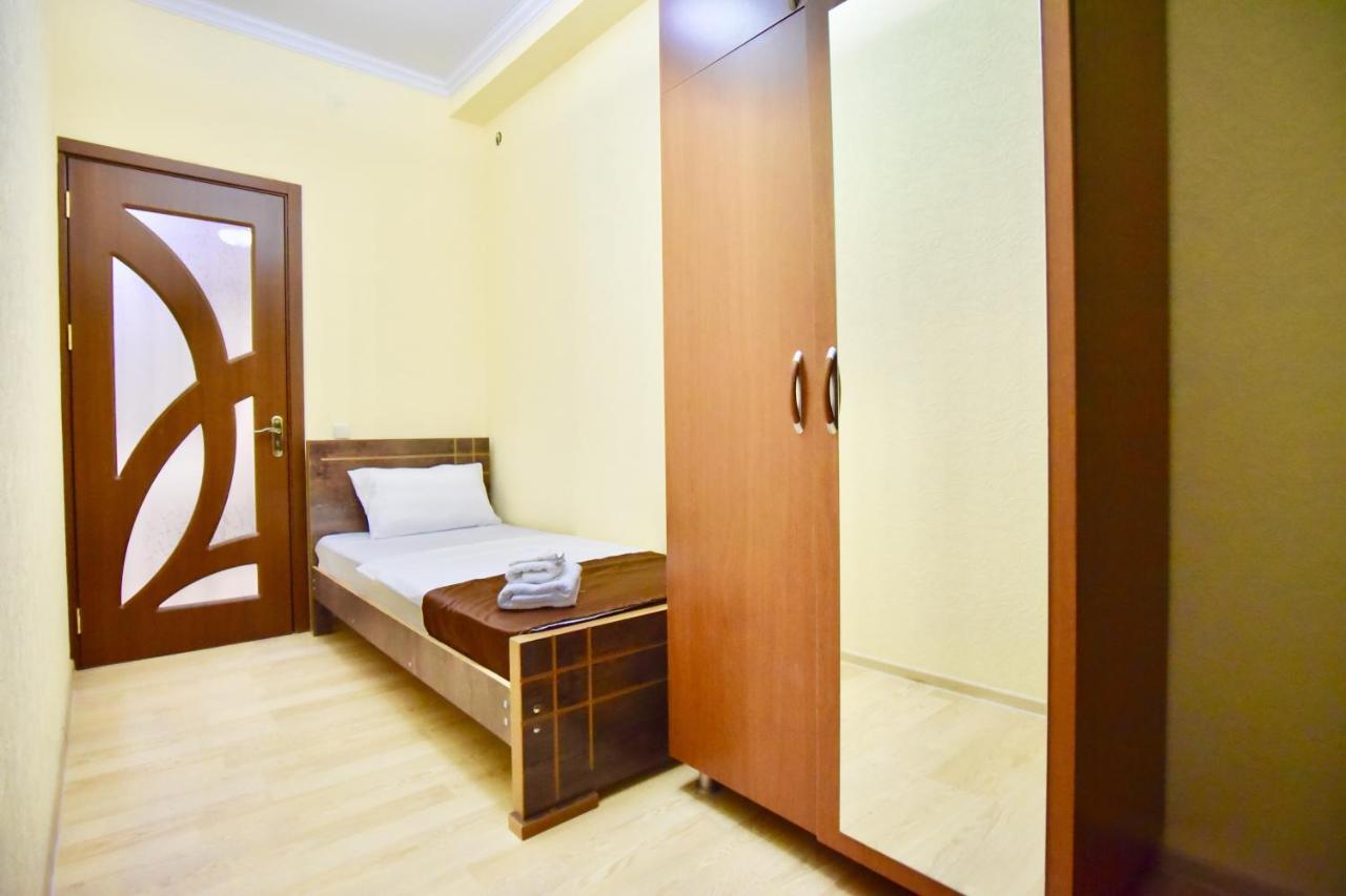 Hotel Blue Ridge Тбілісі Екстер'єр фото