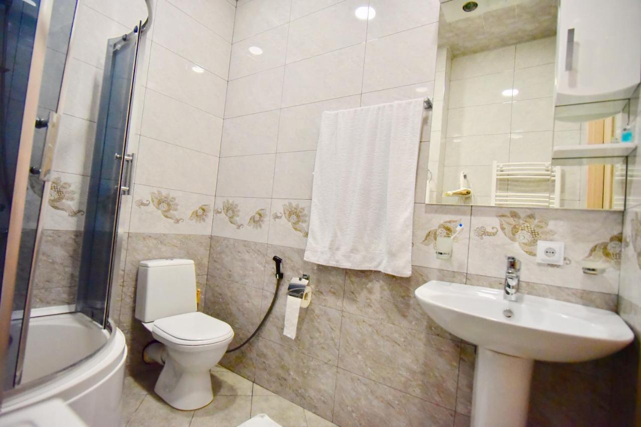 Hotel Blue Ridge Тбілісі Екстер'єр фото