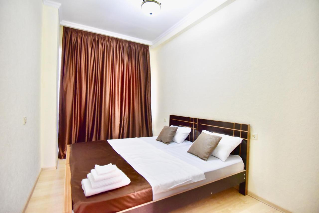 Hotel Blue Ridge Тбілісі Екстер'єр фото